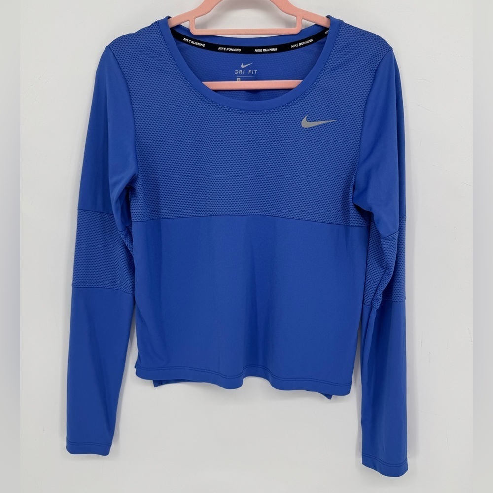 Nike Running Women's Blue Long Sleeve Breathable Mesh Active Workout Size Medium